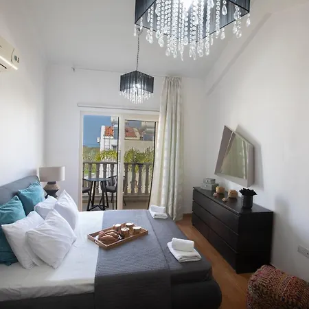 Tonia Seaview Villa *