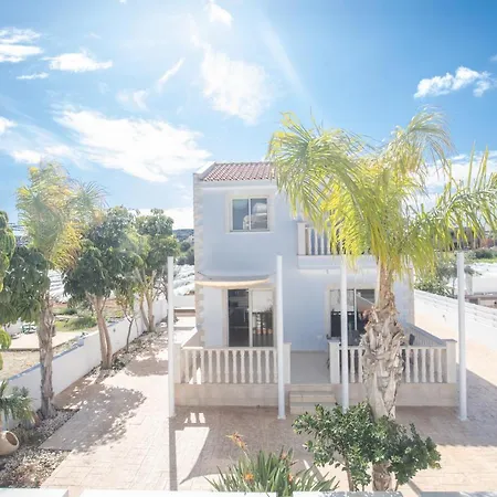 Villa Tonia Seaview *